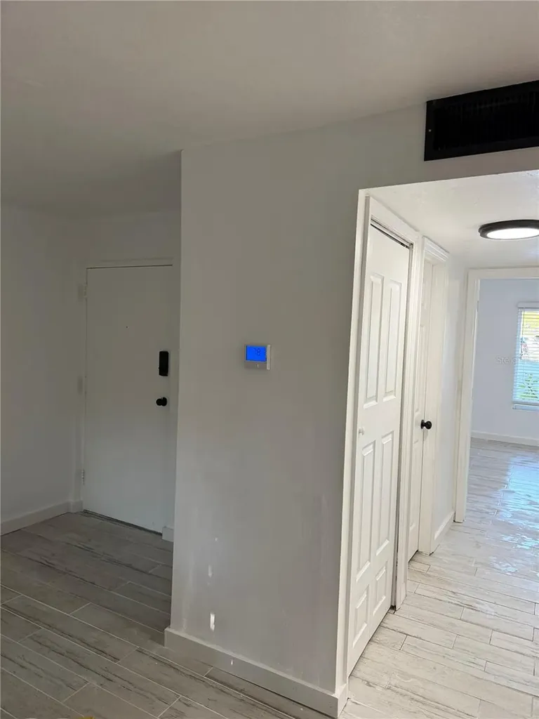 2611 Pine Lake Terrace Sarasota FL 34237