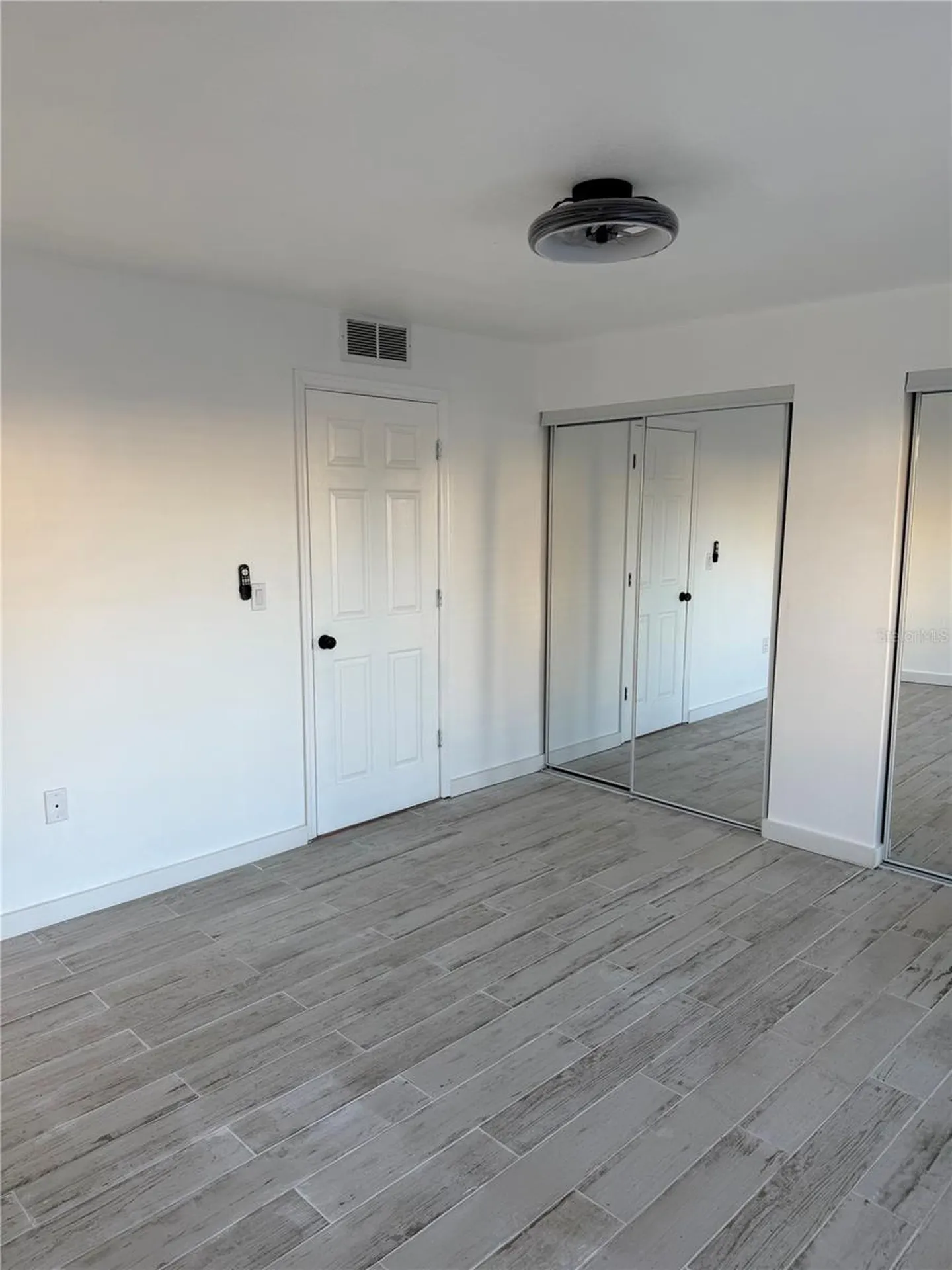2611 Pine Lake Terrace Sarasota FL 34237