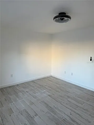 2611 Pine Lake Terrace Sarasota FL 34237