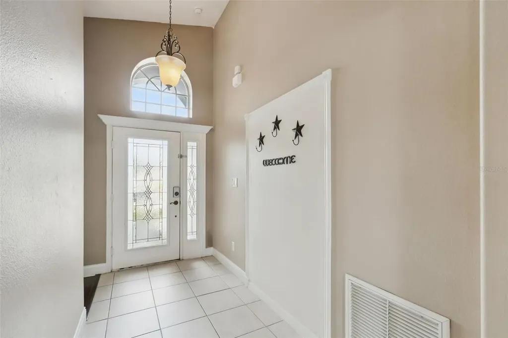 1581 Silhouette Drive Clermont FL 34711