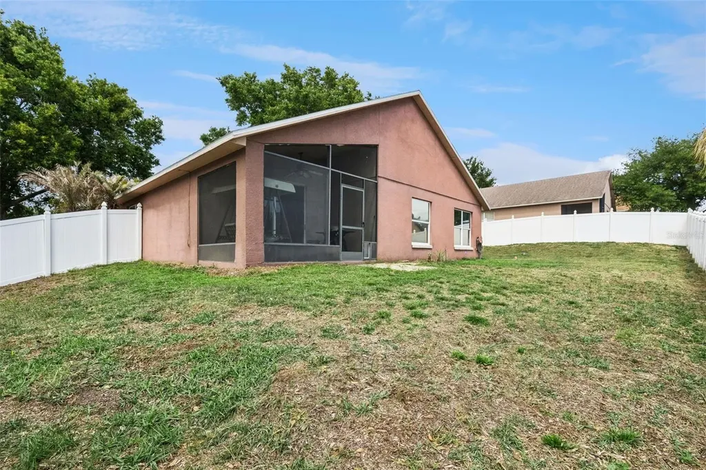 1581 Silhouette Drive Clermont FL 34711