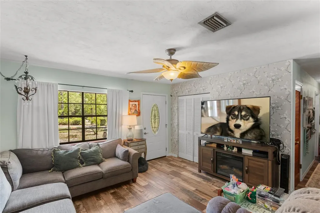 628 SE 52nd Street Keystone Heights FL 32656