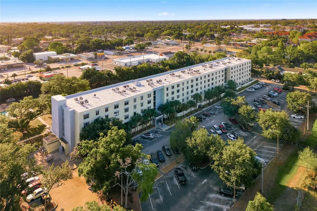 701 S Madison Avenue Clearwater FL 33756