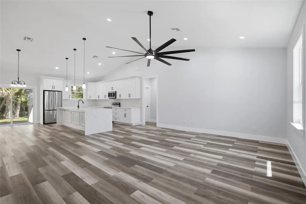 2440 Hiawatha Street Port Charlotte FL 33948