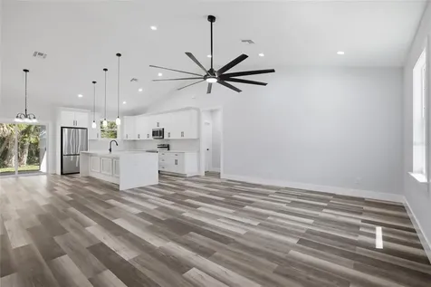 2440 Hiawatha Street Port Charlotte FL 33948