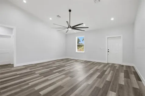 2440 Hiawatha Street Port Charlotte FL 33948