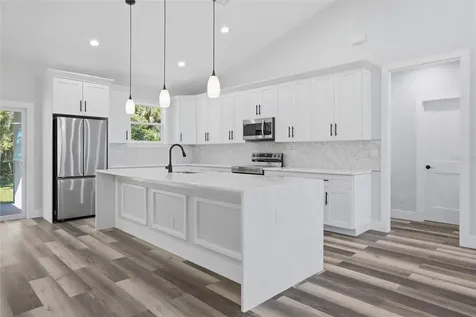 2440 Hiawatha Street Port Charlotte FL 33948