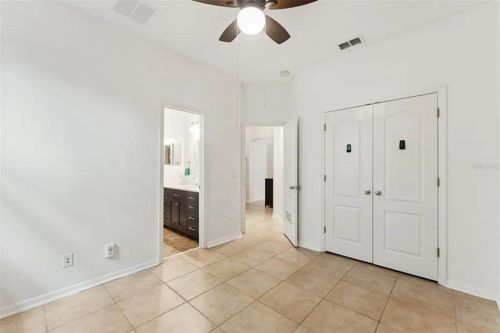 505 E Gulley Avenue Oakland FL 34787