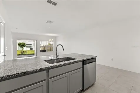 2330 Carrabelle Way Sanford FL 32771