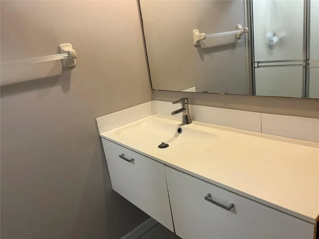 5361 Elm Court Orlando FL 32811