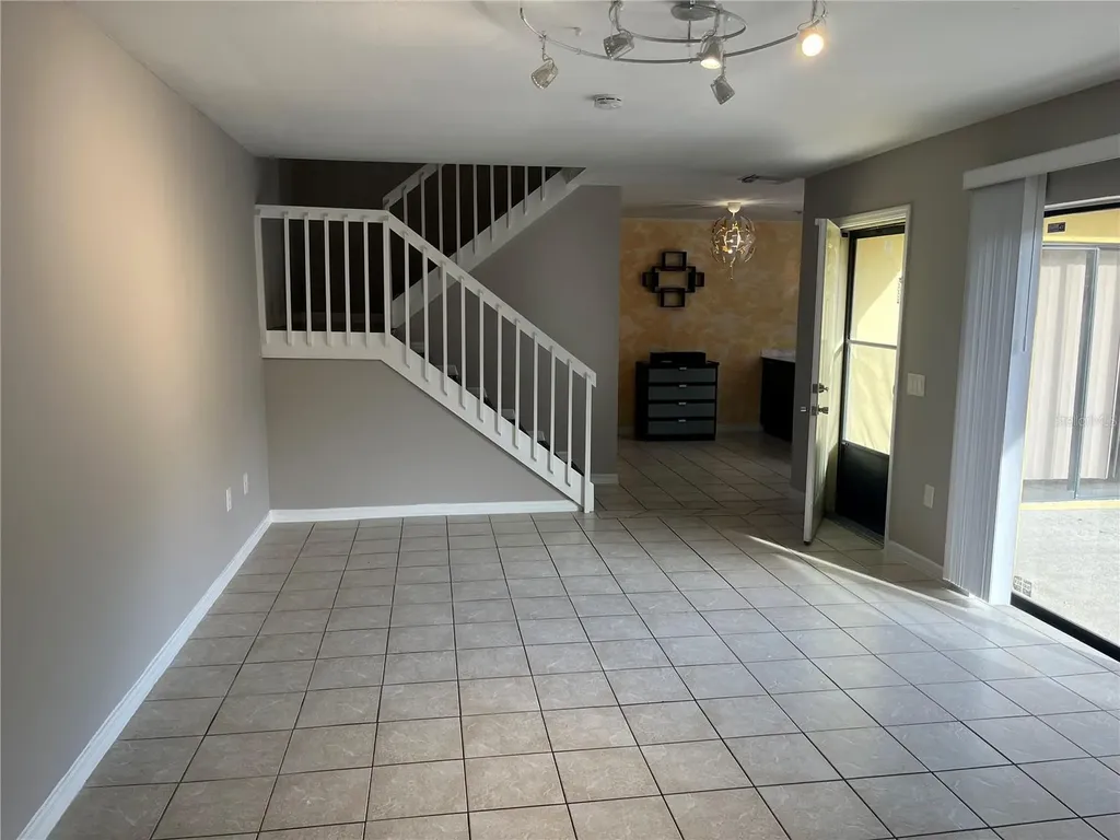 5361 Elm Court Orlando FL 32811