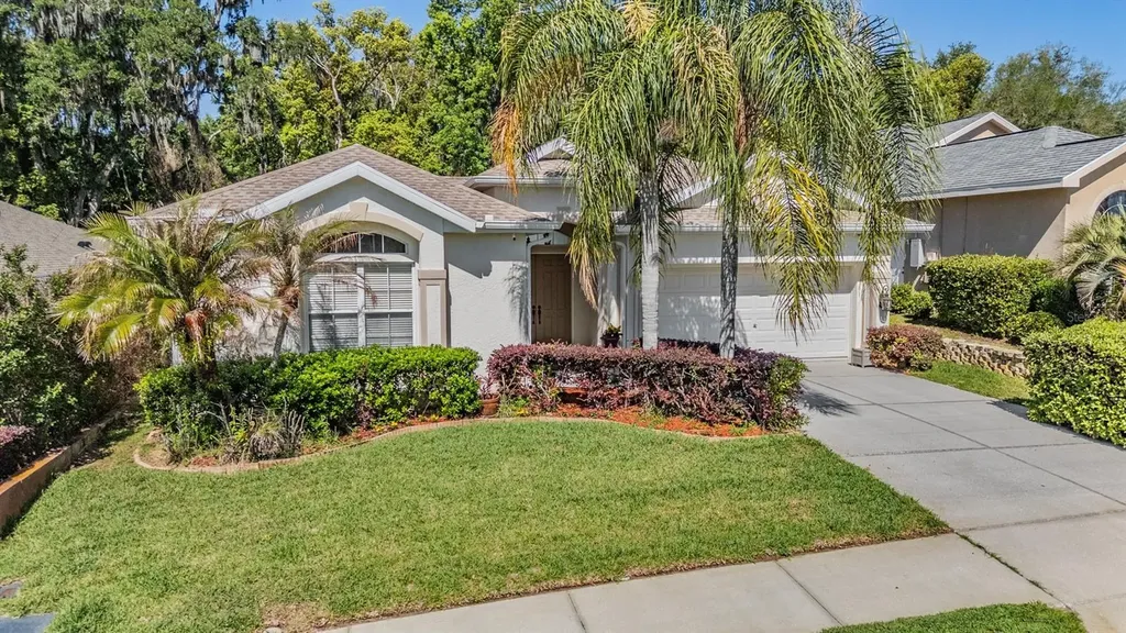 12220 Woodlands Circle Dade City FL 33525