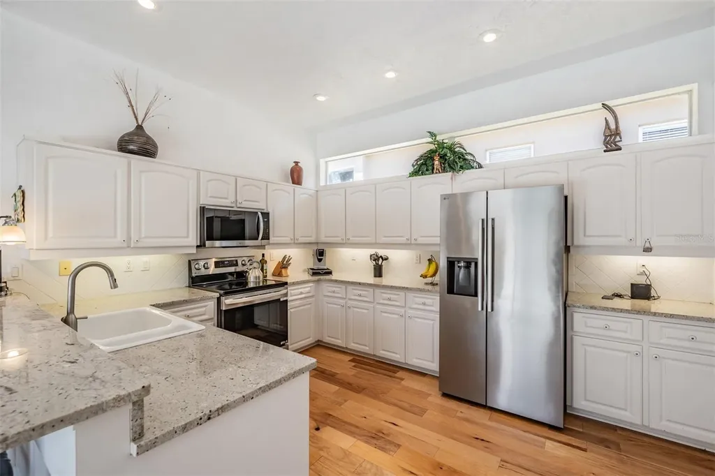 12220 Woodlands Circle Dade City FL 33525