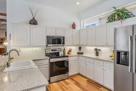 12220 Woodlands Circle Dade City FL 33525