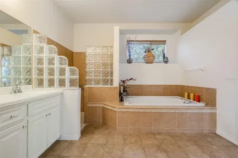 12220 Woodlands Circle Dade City FL 33525