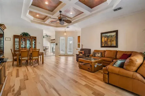 12220 Woodlands Circle Dade City FL 33525