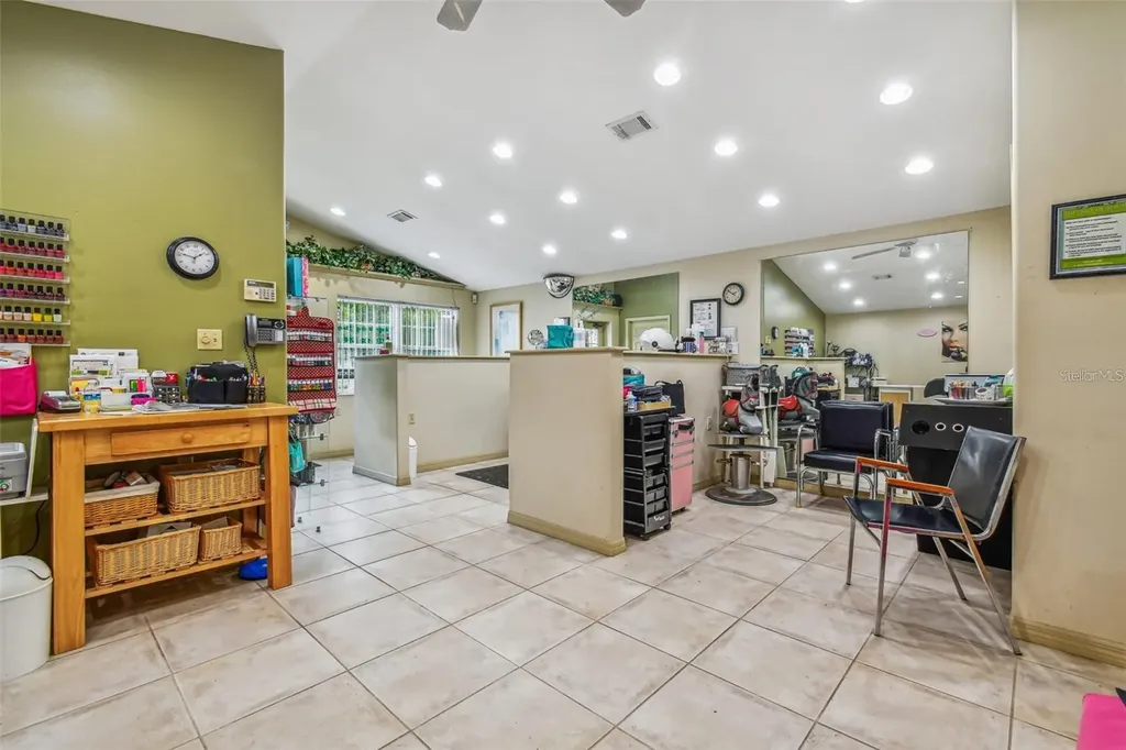 1935 Grand Boulevard Holiday FL 34690