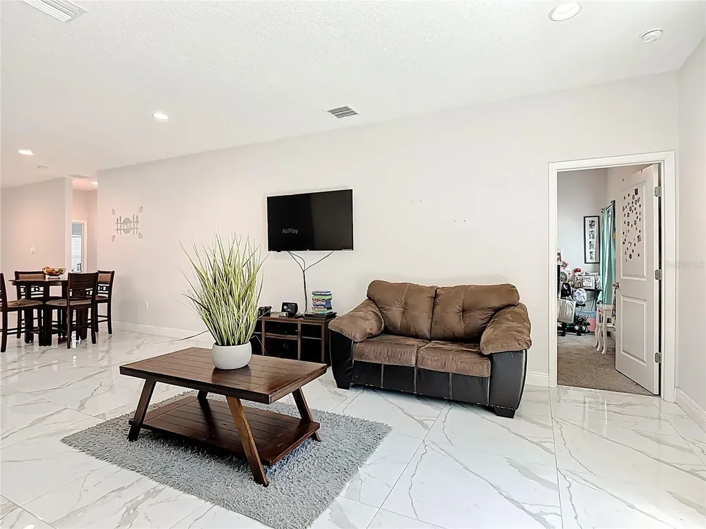 471 Gannet Court Poinciana FL 34759