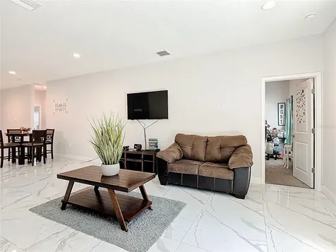 471 Gannet Court Poinciana FL 34759