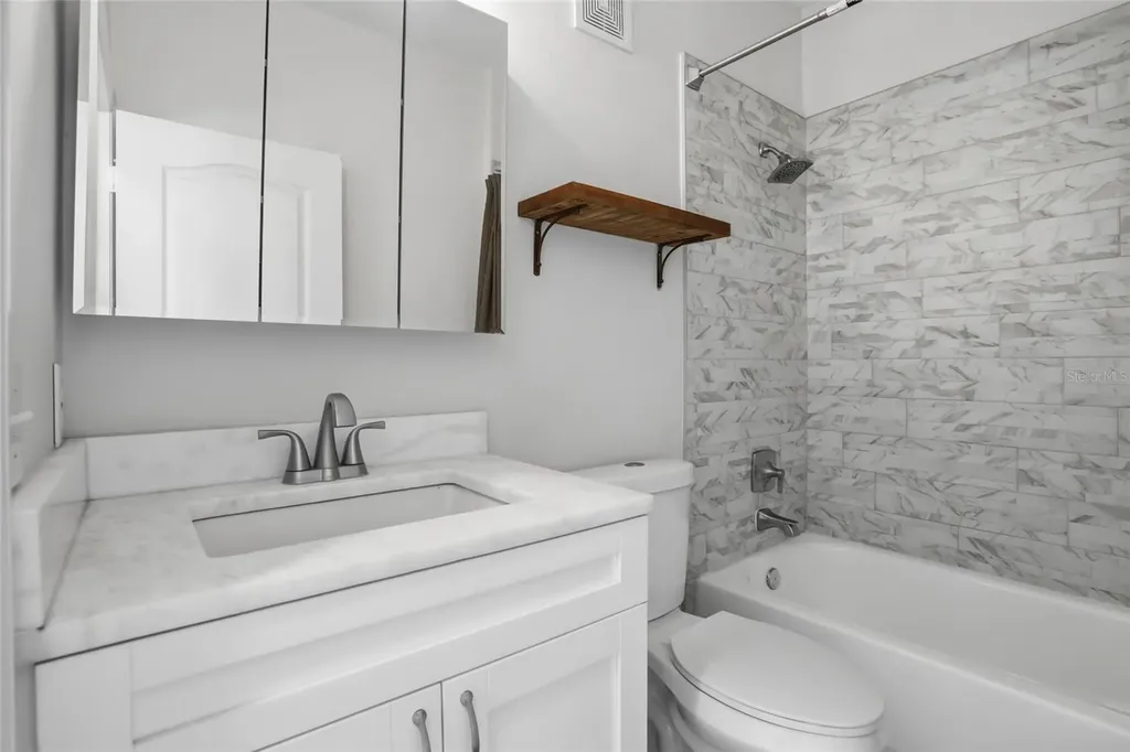 8843 Villa View Circle Orlando FL 32821