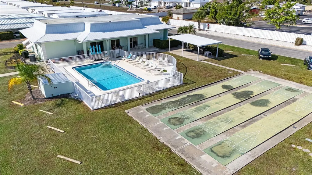2107 Palma Sola Boulevard Bradenton FL 34209