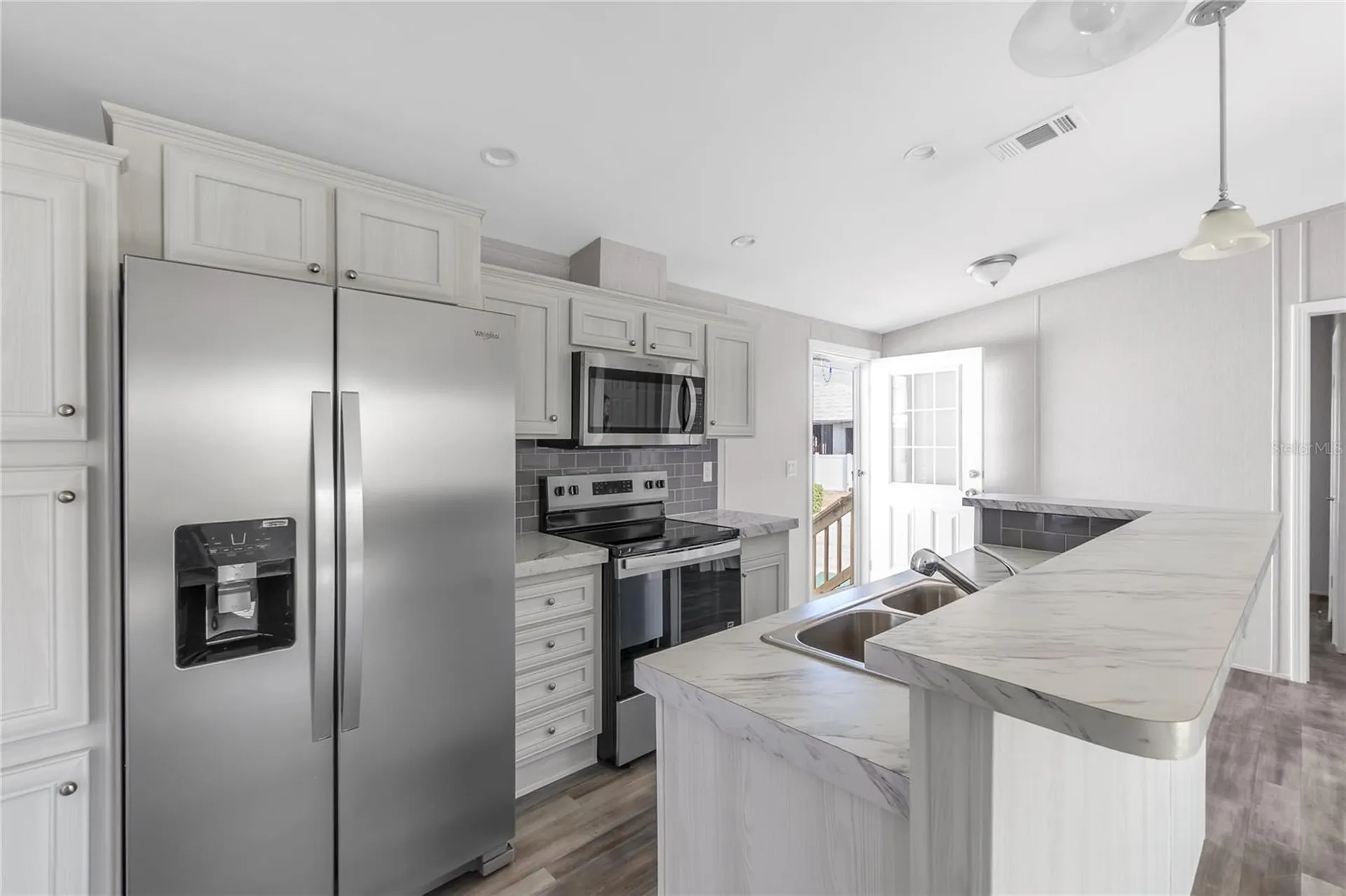 2107 Palma Sola Boulevard Bradenton FL 34209