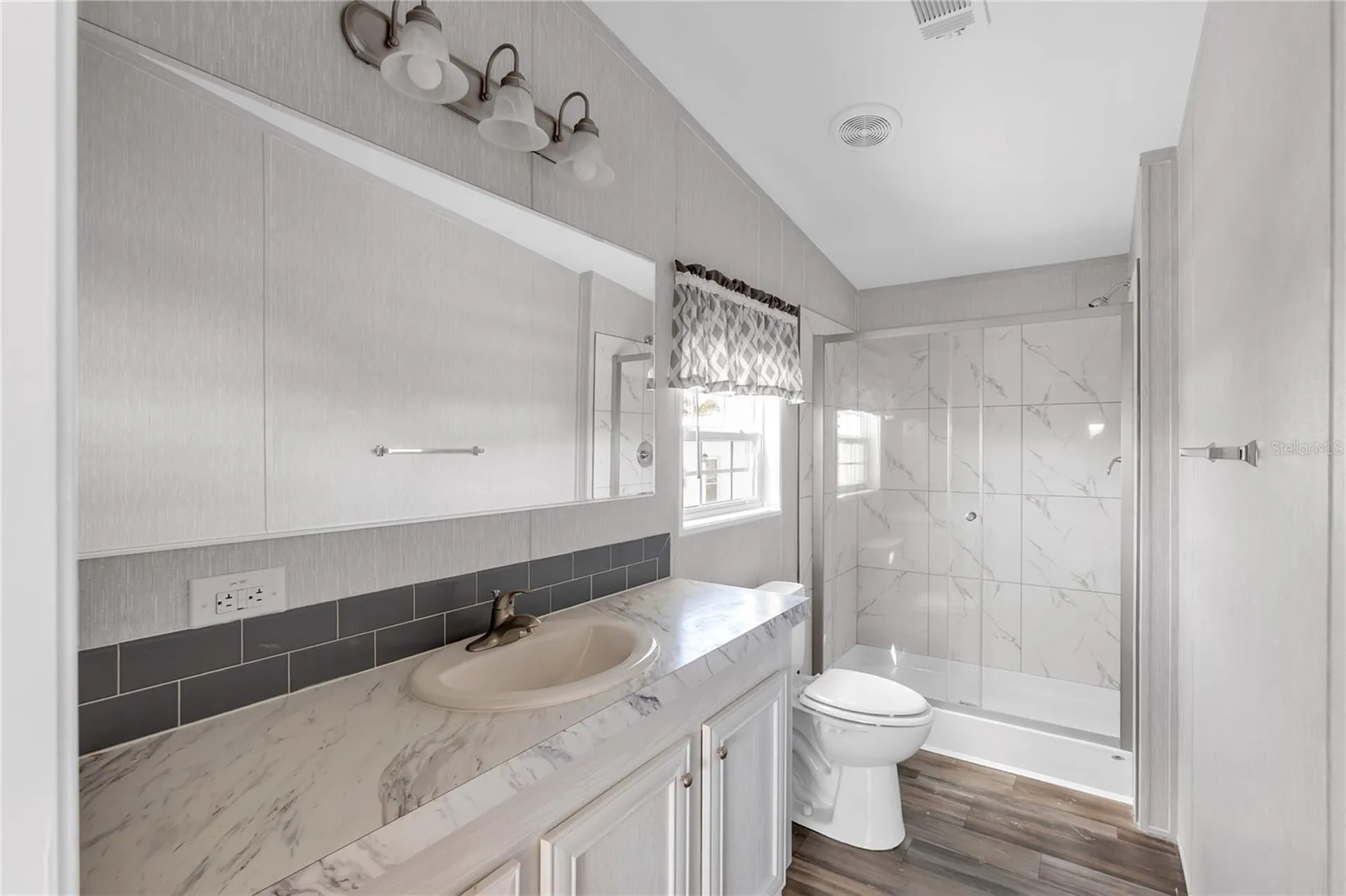 2107 Palma Sola Boulevard Bradenton FL 34209