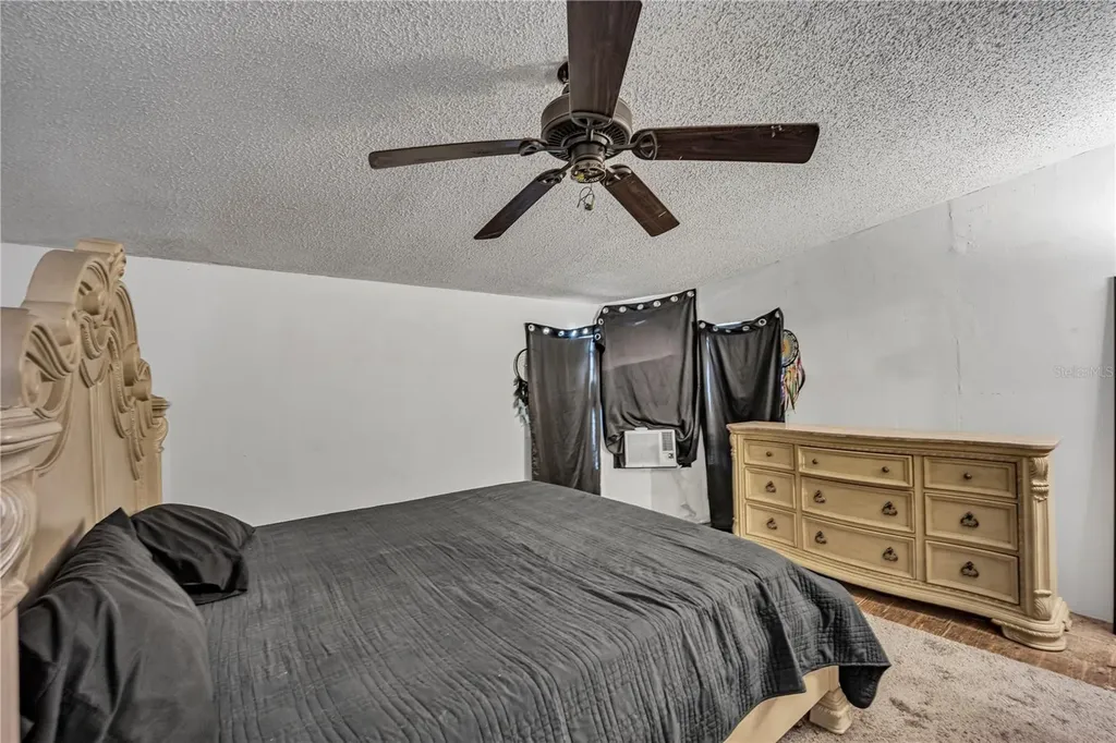12606 S Grassy Lake Road Minneola FL 34715