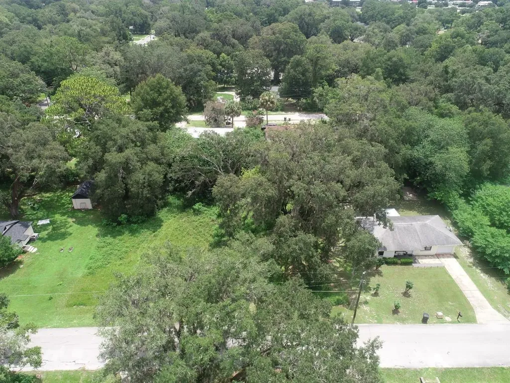 2421 NW 3rd Avenue Ocala FL 34475