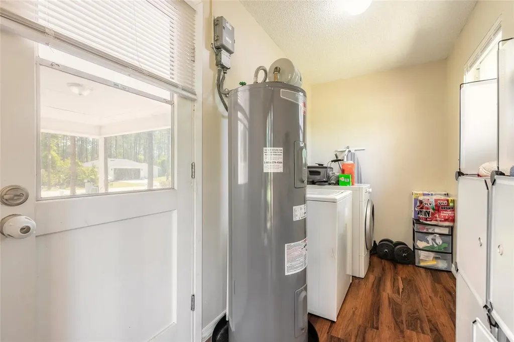 1650 11th Avenue Deland FL 32724