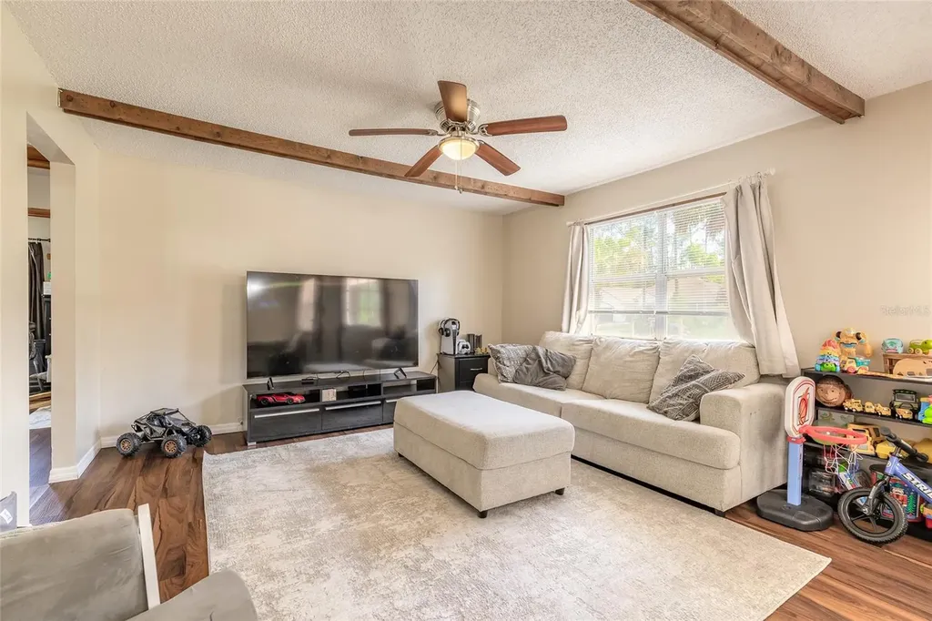 1650 11th Avenue Deland FL 32724