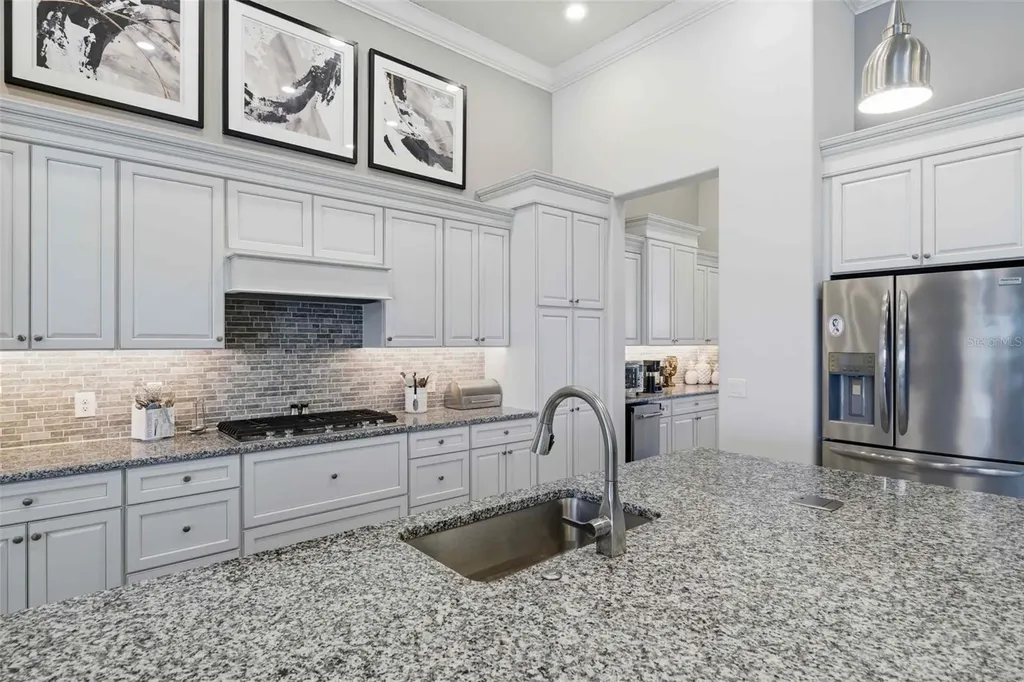 2210 N Peakview Loop Hernando FL 34442