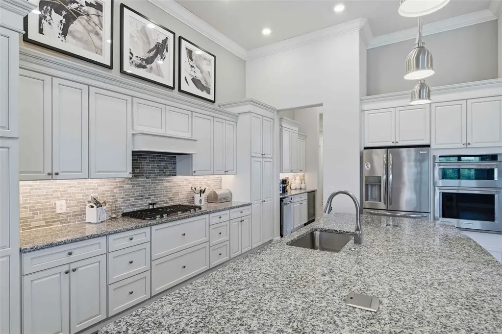 2210 N Peakview Loop Hernando FL 34442