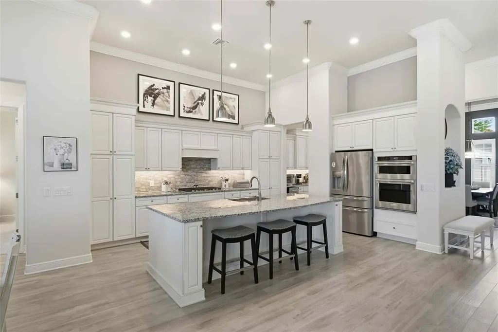 2210 N Peakview Loop Hernando FL 34442