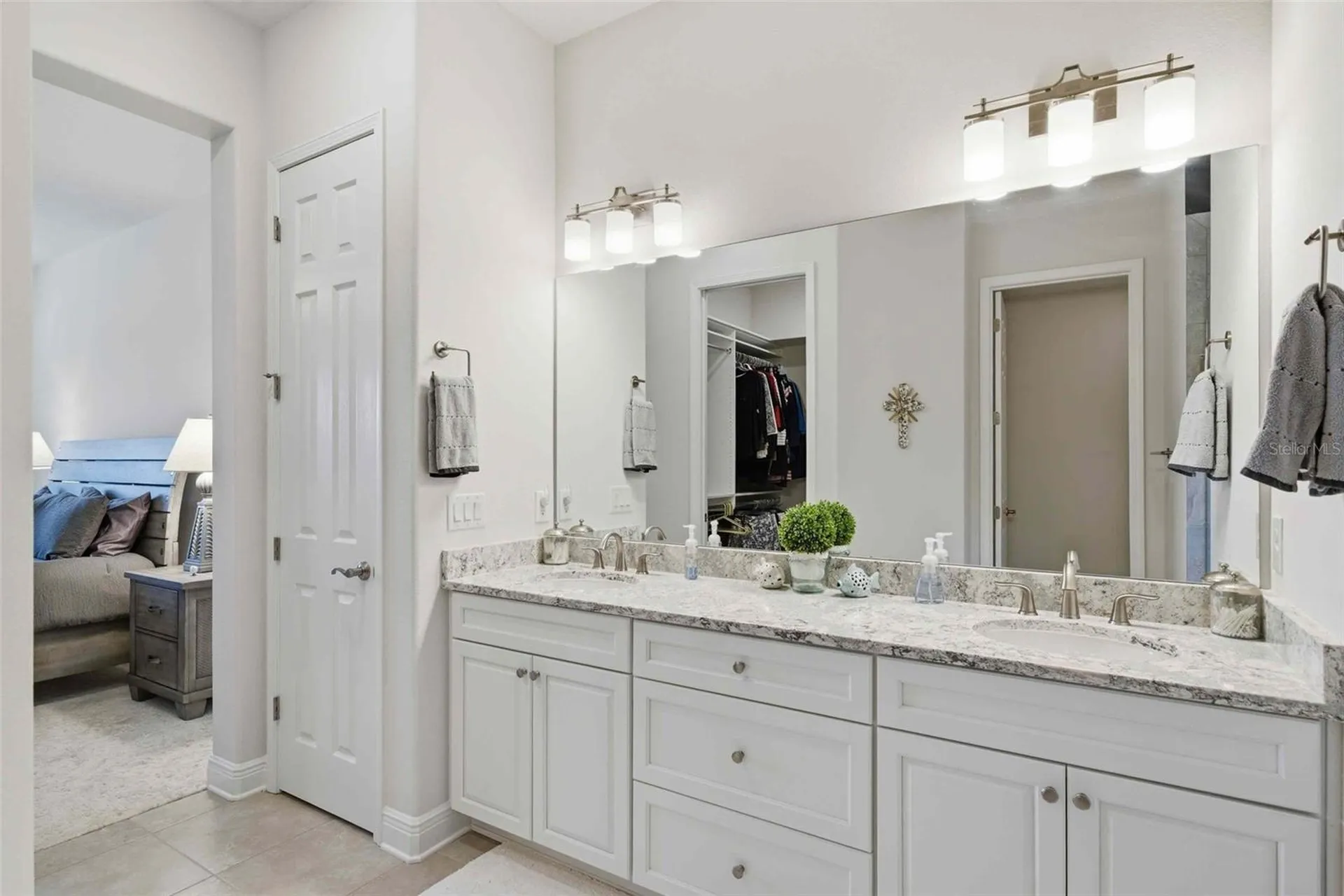 2210 N Peakview Loop Hernando FL 34442