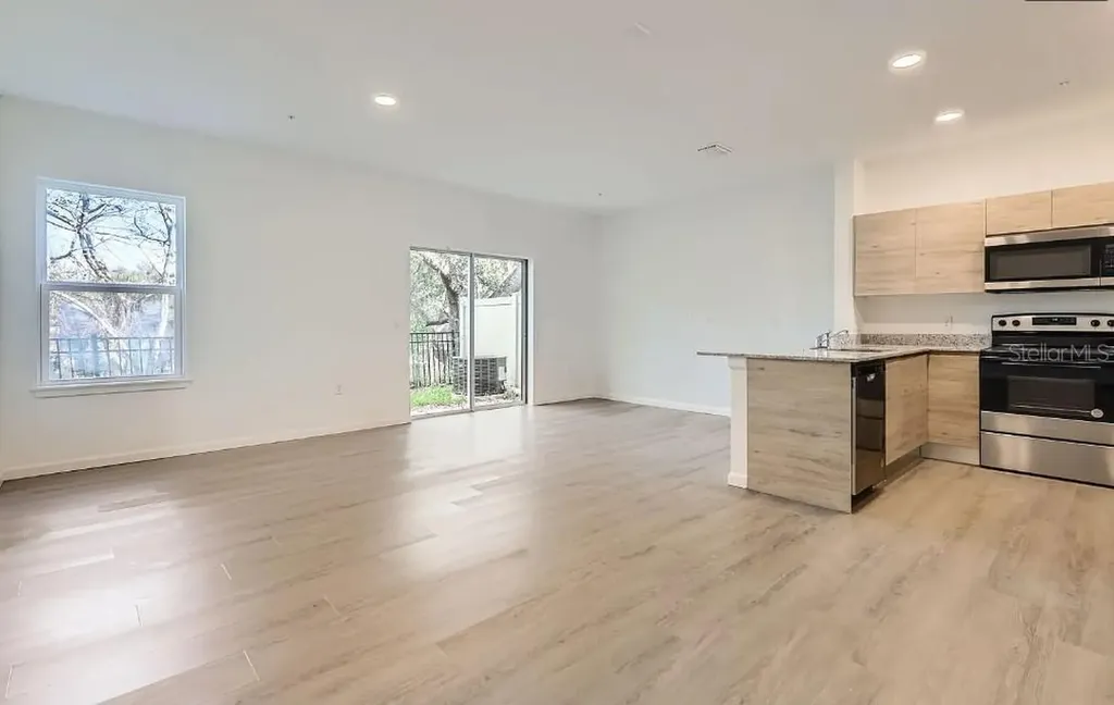 1213 Southstation Place Orlando FL 32809