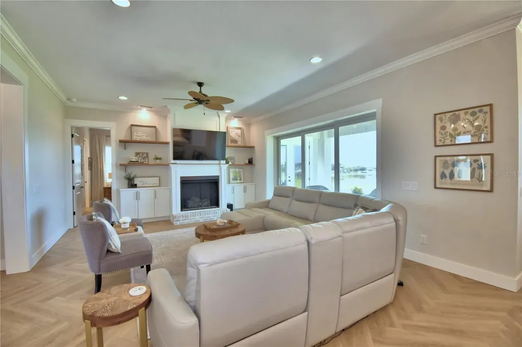 203 Spring Azure Drive Lake Alfred FL 33850