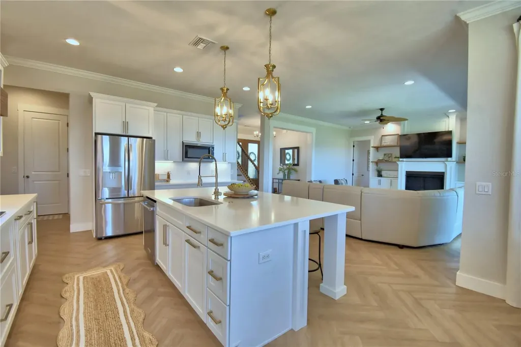 203 Spring Azure Drive Lake Alfred FL 33850