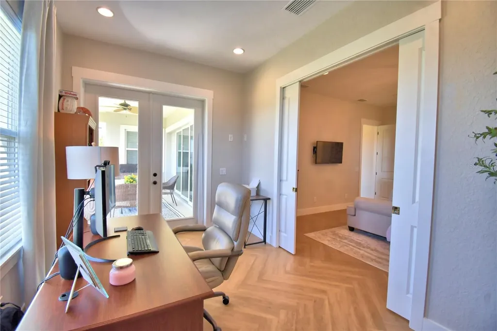 203 Spring Azure Drive Lake Alfred FL 33850