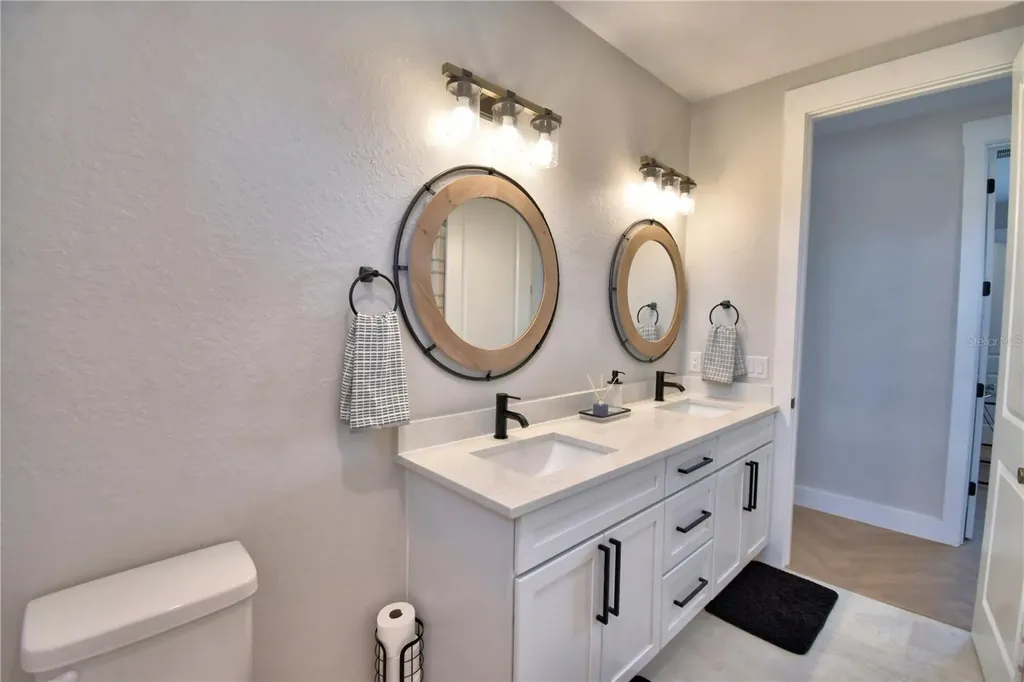 203 Spring Azure Drive Lake Alfred FL 33850