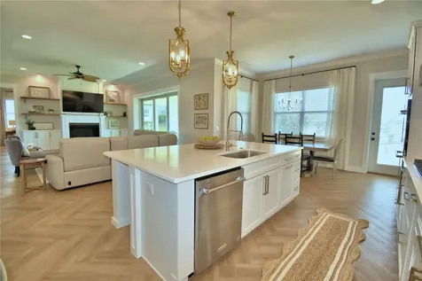 203 Spring Azure Drive Lake Alfred FL 33850