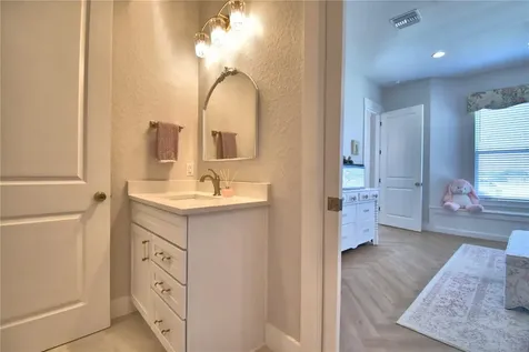203 Spring Azure Drive Lake Alfred FL 33850