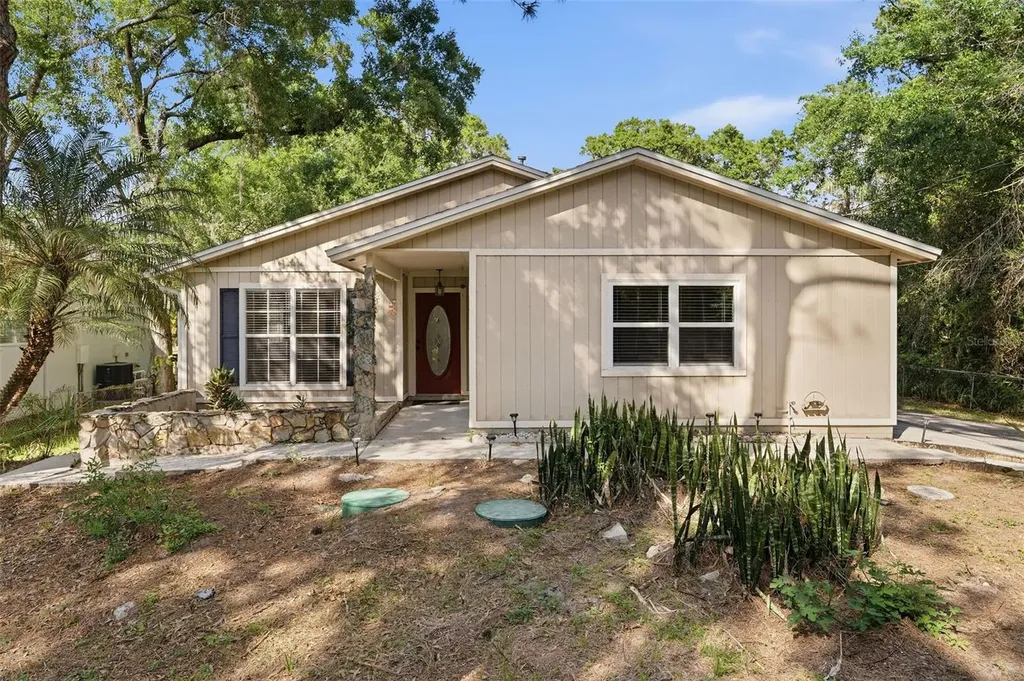 12301 Memorial Highway Tampa FL 33635