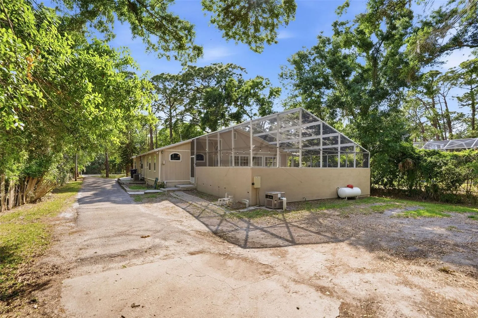 12301 Memorial Highway Tampa FL 33635