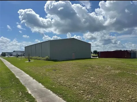 1721 Leesburg Commons Court Leesburg FL 34748