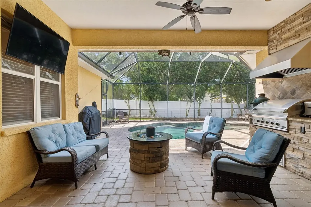 360 Liam Avenue Tarpon Springs FL 34689