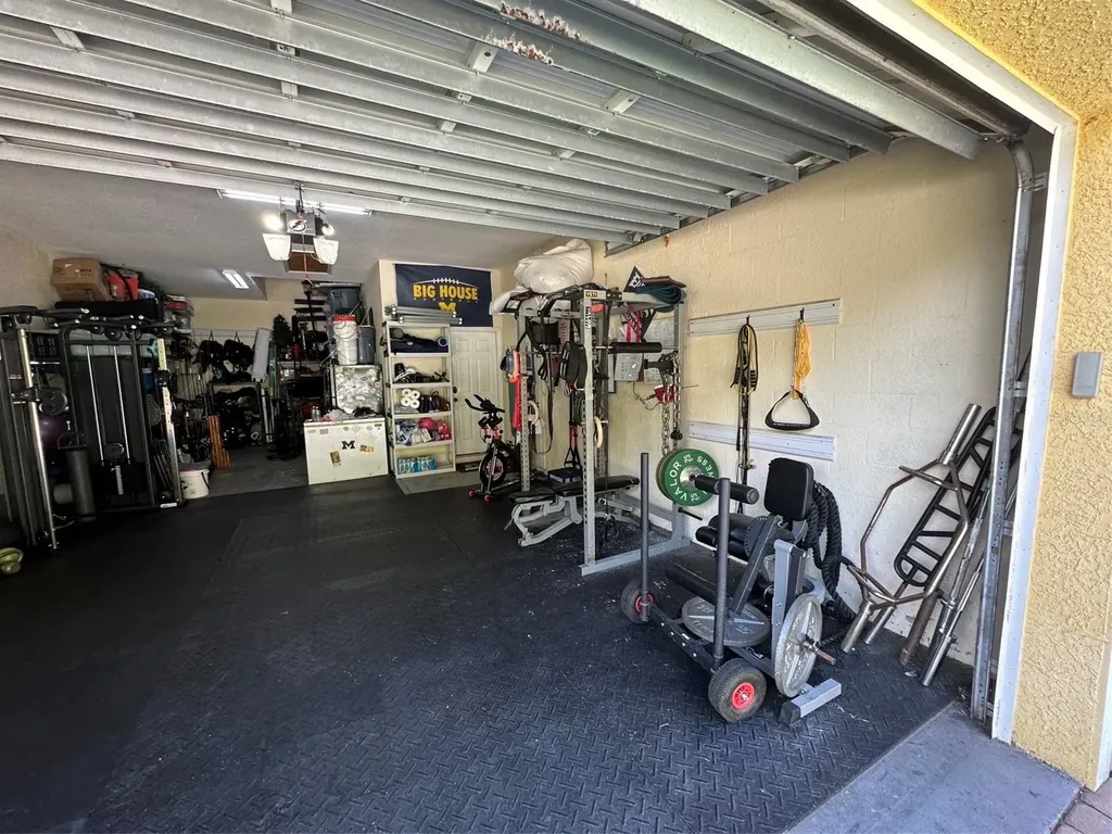 360 Liam Avenue Tarpon Springs FL 34689