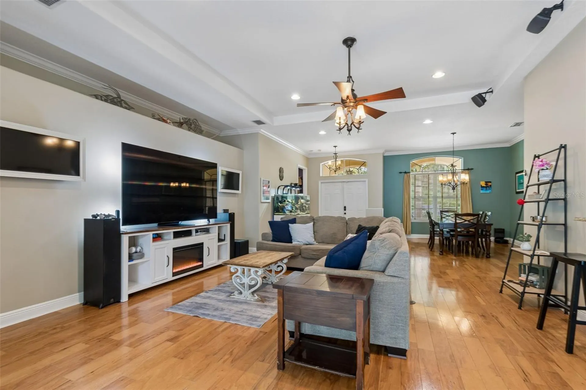 360 Liam Avenue Tarpon Springs FL 34689
