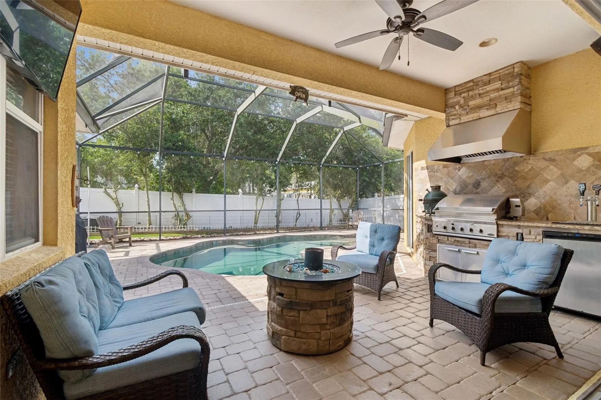 360 Liam Avenue Tarpon Springs FL 34689
