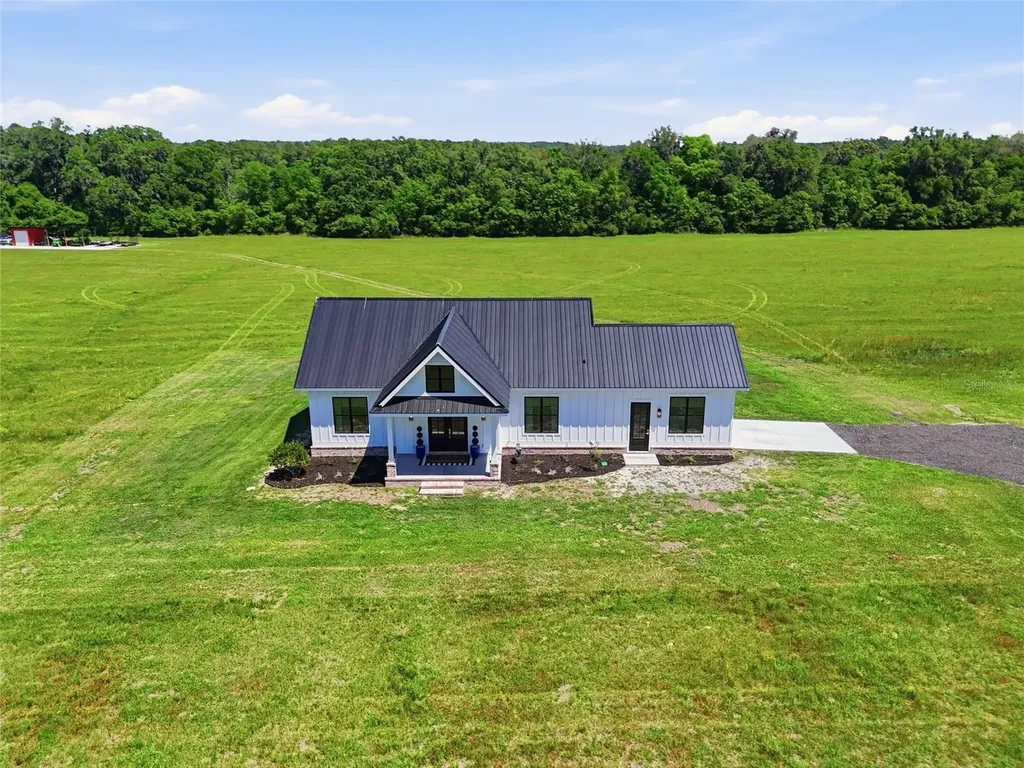 18605 NW County Road 235a Alachua FL 32615